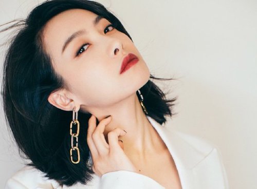 给齐肩发梳成三七分效果会好一点吗 三七分发型图片修饰女生脸型