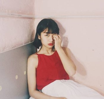 原宿女生黑色短发发型 原宿风女生短发发型