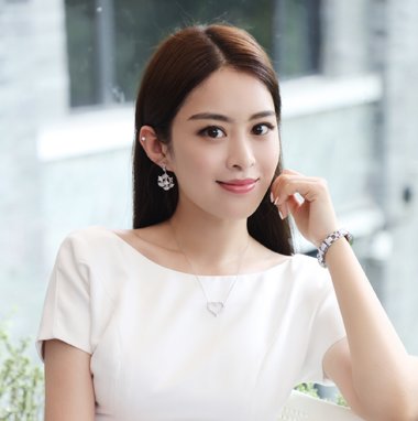 夹鬓头适合什么发型 夹鬓女生适合的发型