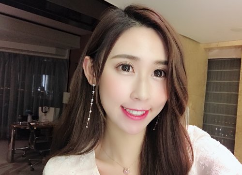 空气刘海大势已去！现在流行的是长刘海，不挑脸型和年龄的韩式刘海