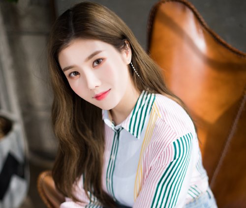 IZONEôɫ ˺ϵΪ2023