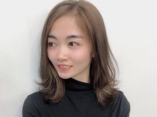 冬季中年女士流行中长卷发全新上线 80后头发多女士值得一试