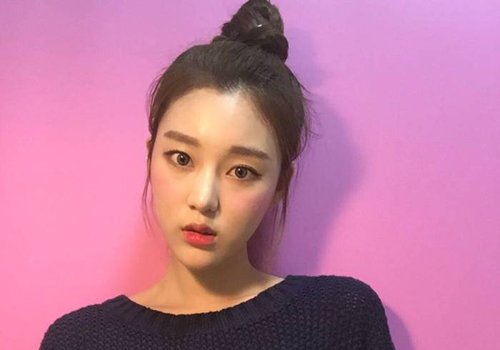 长脸是不是不能盘高发髻 学一招让你的盘发全都适合长脸脸型