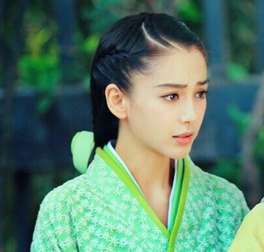 杨颖坠马髻怎么梳 古代女子坠马髻背面怎么梳