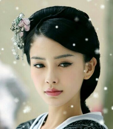 杨颖坠马髻怎么梳 古代女子坠马髻背面怎么梳