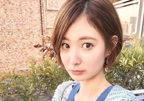 四十岁多岁的女人剪什么短发好看 有型有样的中年女士短发给你打板