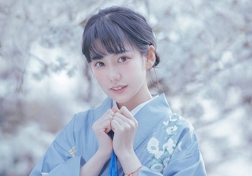 长相甜美的女生穿和服梳这几款简单发髻 要不要这么迷人