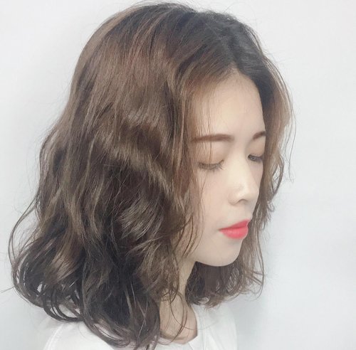 修颜发型出绝招 这一次倒三角形脸适合什么发型一目了然