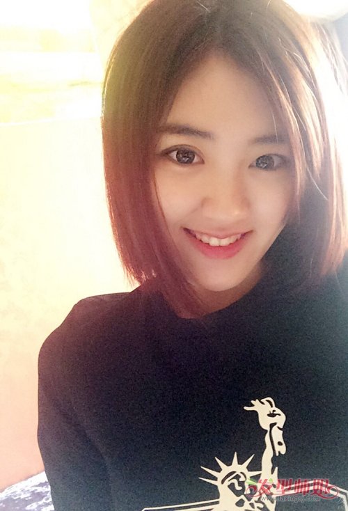 小女生齐肩直发发型图片大全 纯美系中短发点亮到天边的造型