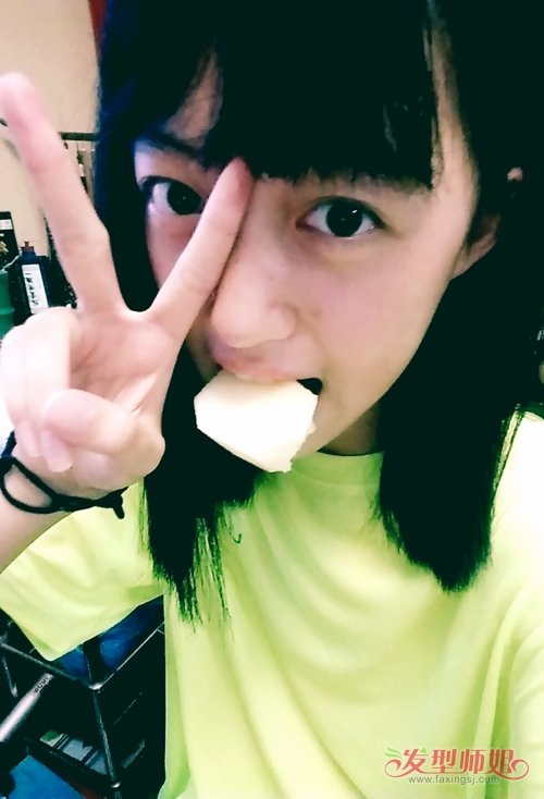 小女生齐肩直发发型图片大全 纯美系中短发点亮到天边的造型
