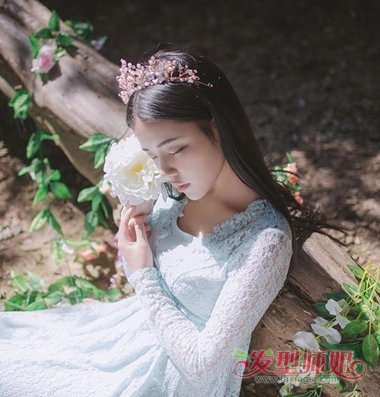梳理各种发型的方式 女生发型如何梳理