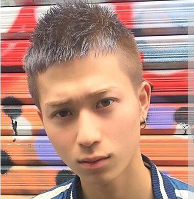 男士板寸理发教程 两边剃光的板寸发型