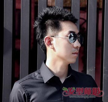 鲨鱼头个性发型 有个性的男生发型