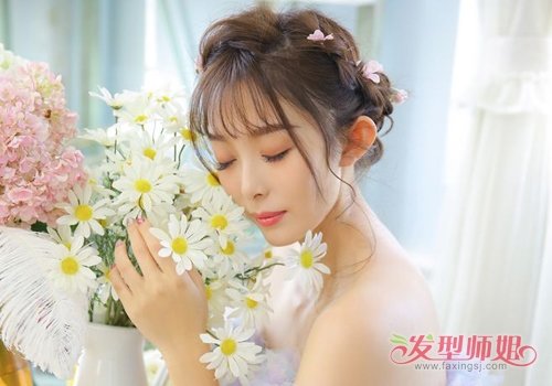 Ԫؼӳ 24곤Ůͷļ¶Ů