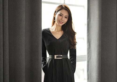 迎战跳槽季你还差一款彰显气质的卷发 春季职场女士气质成熟卷发必备