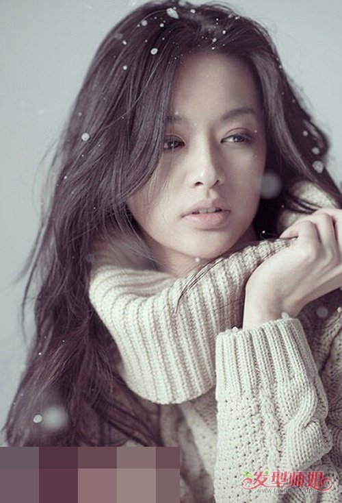 方脸女生适合修剪什么刘海好看 给你十足时尚的方脸女生卷烫发