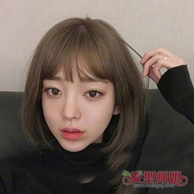瘦脸女生波波头烫微卷发 22岁女生修剪短发系列造型