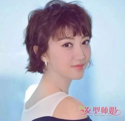 头发太厚而且羊毛卷适合什么发型 头发羊毛卷怎么弄好看